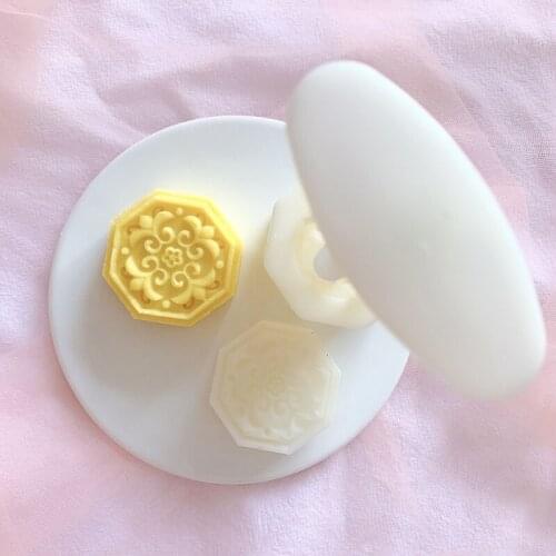 Octagonal Side 3D Window Grill Shape Design Pattern Mung Bean Sorbet Snowy Mooncake Hand-pressing Plastic Material Mould LX0D