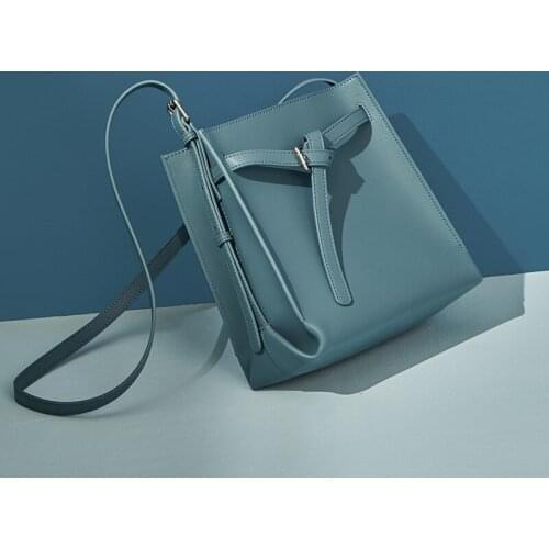 New design split leather handbags fashion women shoulder bag fashion square commuter bucket bag GN-SB-zpxkst