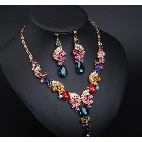 Luxury Women Rhinestone Pendant Chain Necklace Stud Earrings Wedding Jewelry Set