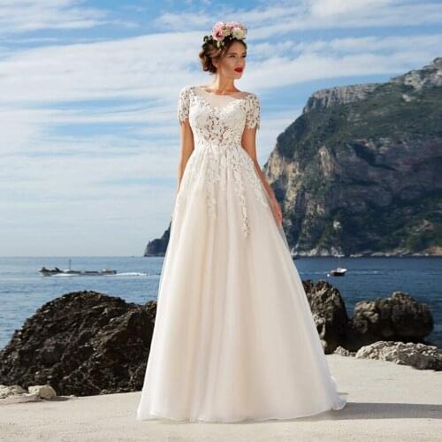 Romantic Lace Short Sleeves Beach Wedding Dresses A Line Sheer Scoop Neck Summer Bridal Gowns Zipper Back
