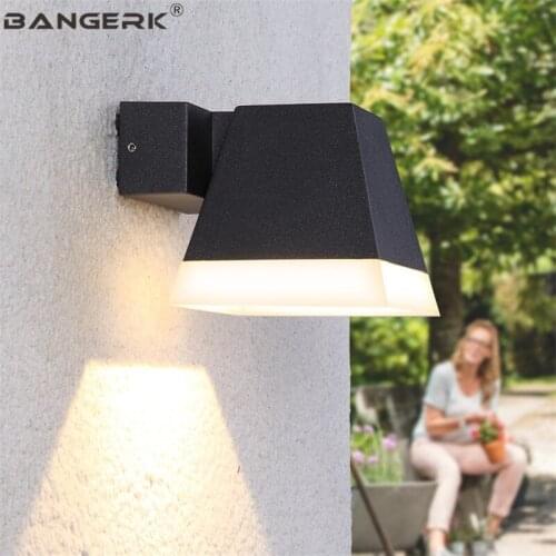 Nordic Outdoor Wall Lamp Modern 5W LED Porch Lights IP65 Waterproof Sconce Aluminum Lighting Wall Lamps Garden Decor Fixtures