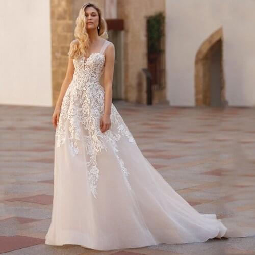 New Arrival Sweetheart Straps Appliques Lace A-Line Buttons Tulle Boho 2021 Wedding Dress Bridal Gown Vestido De Novia