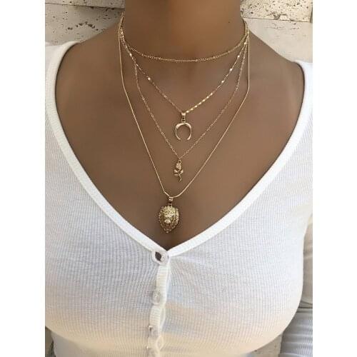 Bohemian Golden Multilayer Necklace Women Simple Lion Head Rose Moon Pendant Fashion Creative Party Jewelry Friendship Gift