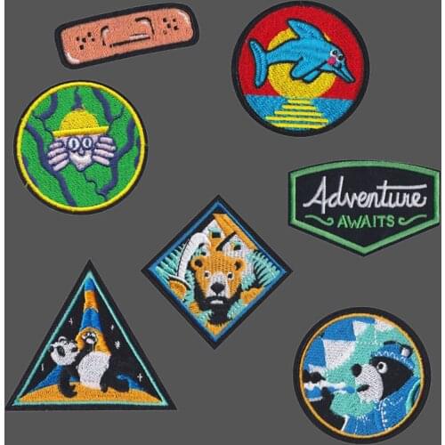 1 PCS Round Dolphin Letter Parches Embroidered Iron on Patches for Clothing DIY Motif Stripes Clothes Stickers Panda Badges