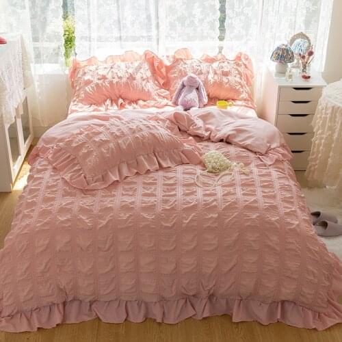 Princess style Bedding Set With Pompom Duvet Cover Queen Size Comforter Bedding Sets King High Quality Bed Linen