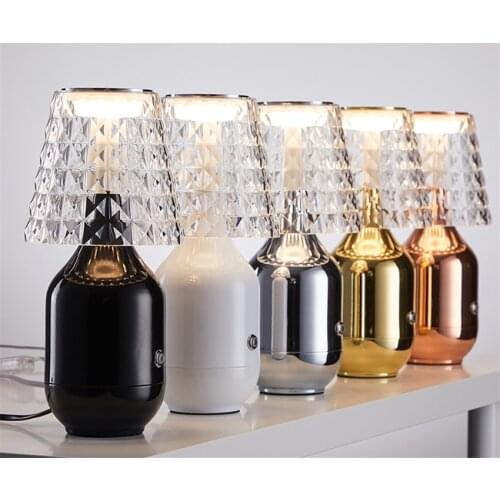 Nordic Bedside Decoration Small Table Lamps Bedroom Living Room Luxury Furniture Lamp Restaurant Bar Coffee Shop Table Lights