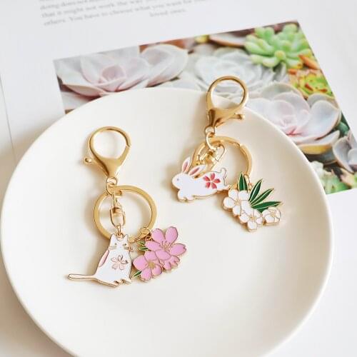 Personalized Gift Gift For Boyfriend Kawaii Keychain Llaveros Originales Car Keychain Rabbit Cat Flower Keychain Accessories