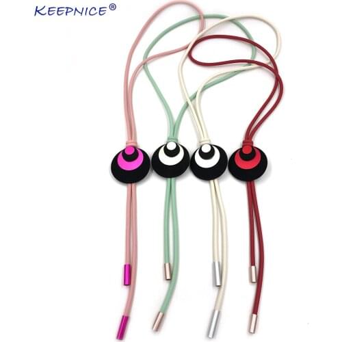 2019 New flower shape shining Aluminum charm Rubber rope simple statement OL necklace clothes accessories for new office lady