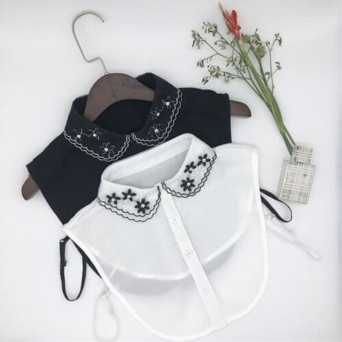 Women Shirts Fake Collars Solid Color White Shirts False Collar Girls Handmade Flower Beads Half Shirt Detachable Collars