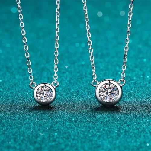 Silver 0.5-1 Carat Excellent Cut Diamond Test Passed D Color High Clarity Moissanite Cat Pendant Necklace Women Silver 925 Chain