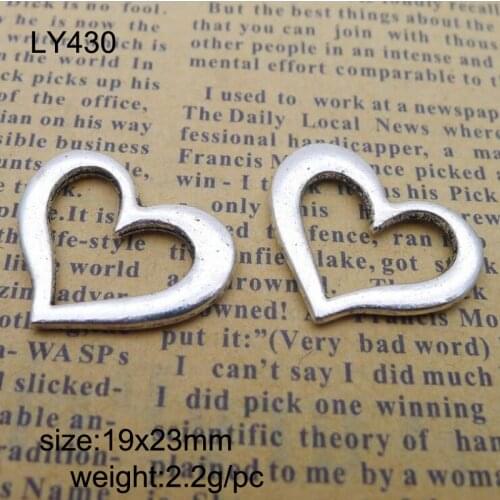 25pcs/lot 19x23mm Zinc Alloy Antique Silver Heart Charms For Jewelry Making