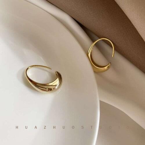 New Korean Version Smooth And Exquisite Round Hoop Earrings Womens Wedding Party 2021 Trend Fashion Minimalist Jewelry