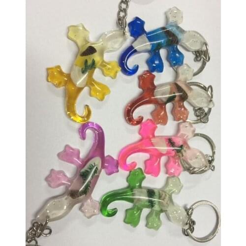 FREE SHIPPING 20 pcs vogue gecko totem green grass keychain