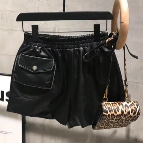 2021 New Coming Ladies Genuine Leather Shorts Women Real Lambskin Pants