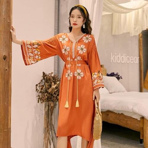 Summer new Korean version of womens clothing retro embroidery dress Bohemia travel holiday beach dress loose long style dress