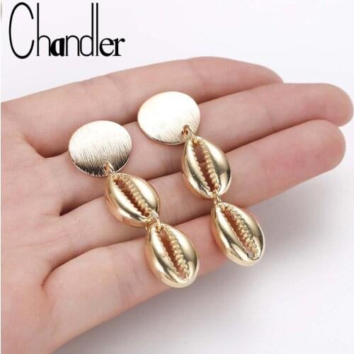 Chandler Fashion Beach Cowrie Shell Dangle Earring For Women Conch Metal Brincos 2019 Fashion Summer Jewelry Disc Drop Earrings