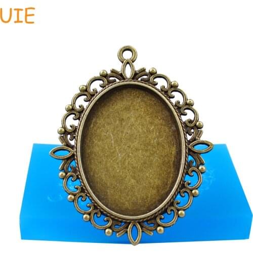 OYL097U 48.9mm Ornate Oval Frame Pendant Silicone Mold - Cake Decorating, Fondant, Scrapbooking, Candy, Resin, Chocolate, Clay