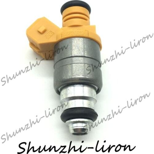 Fuel injector Nozzle Valve for Chevrolet Daewoo Matiz 0.8 1.0 Petrol/LPG 96518620 96620255 96351840 ADG02801 75114255