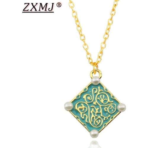 ZXMJ Triss Medallion Pearls Necklace Pendant Vintage Game The Wizard 3 Wild Hunt Cosplay Charm Gold Chain Necklaces Jewelry Gift