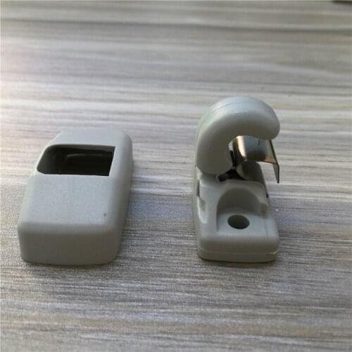 For Lavida Bora B5 Passat Octavia Golf 4 sub shade card retaining tabs Fixed buckle for visor clip