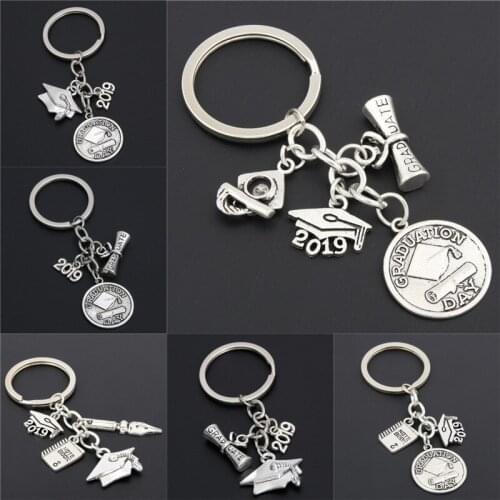 1 Pc Grad Keychain Graduation Cap Envelope Pendants Key Ring Key Accessories For Bag Charm Handbag Decoration Gift