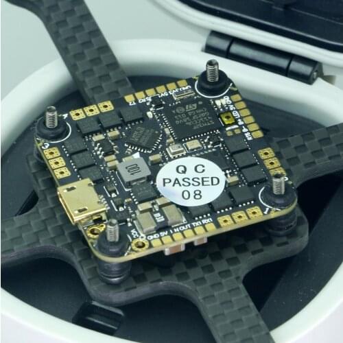 FPVRACER Quadrocopters With Camera