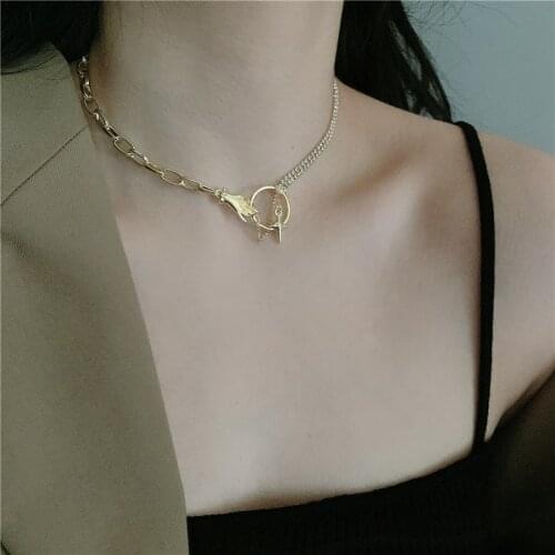 Hiphop Korea Crystal Cross Chokers Necklaces for Women Hand Pendant Necklace Rock Jewelry Rhinestone Chain Necklace Colliers