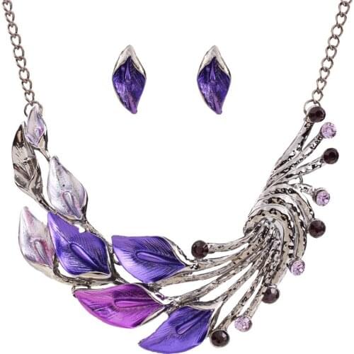 Explosive Retro Necklace Color Drops With Drill Curved Sweater Chain Necklace Earrings Short Set