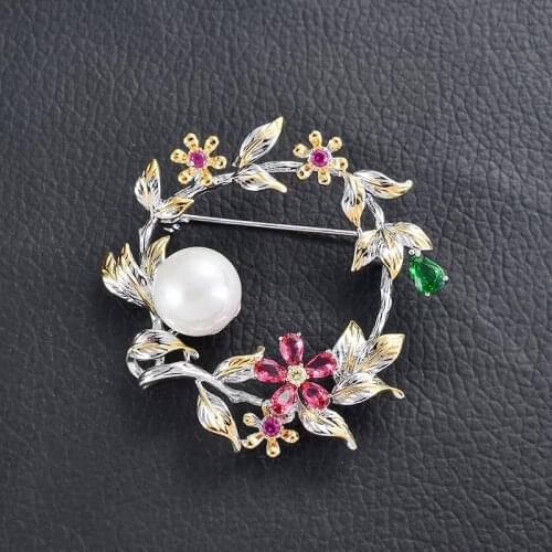 Gorgeous Wreath Brooch Pin Vintage Rhinestone Tone Floral Wreath with Pearls Flowers Brooch for Bouquet Wedding Jewelry Broche