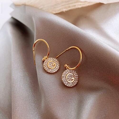 Fashion Letter G Link Chain Dangle Earrings Elegant Imitation Pearl Crystal Alphabet Ear Studs Simple Gold Earring for Women New