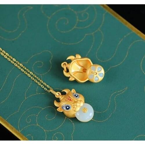 Natural Hetian Jade White Jade Necklace Small Tiger Head Safety Buckle Pendant Womens Jade Retro Chinese Style Jewelry Necklace