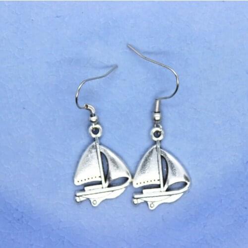1 Pair Girl Lady Fashion Earrings Cute Mini Sailboat Shaped Earring Women Ear Charm Party Jewelry Handmade DIY Crafts
