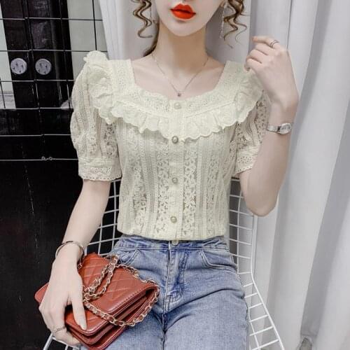 Short-sleeved shirt 2021 new style womens western style French square collar lace top summer temperament casual all-match