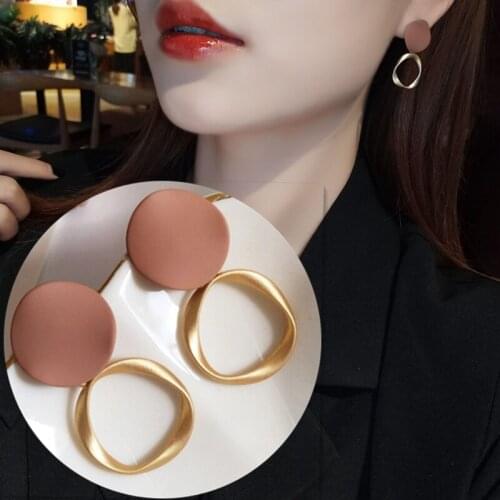 Retro Style Geometric Brown Earrings South Korea Fashion Manifesto Matte Earrings 2021 Metal Pendant Female Girl Trend Jewelry