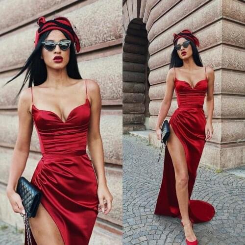 Red Satin Silk Ruffles Photo Shooting Robes Illusion Women Party Evening Dress Sleepwear For Shower Nightrobes Custom Made