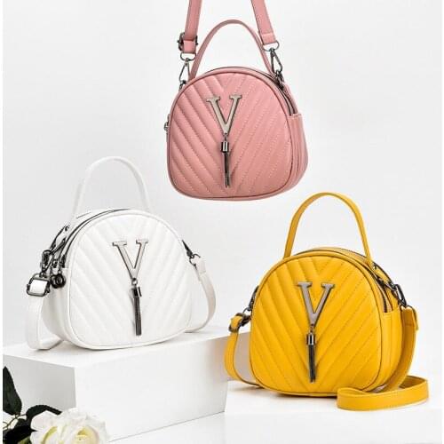 Womens Small Bags 2021 New Summer Small Fragrance Round Bag Western Style Messenger Shoulder Bag All-match Handbag