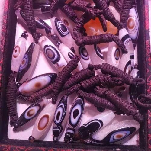 Strange beautiful 100% real natural agate crystal symbiosis mineral eye pendant necklace men women couple energy stone amulet