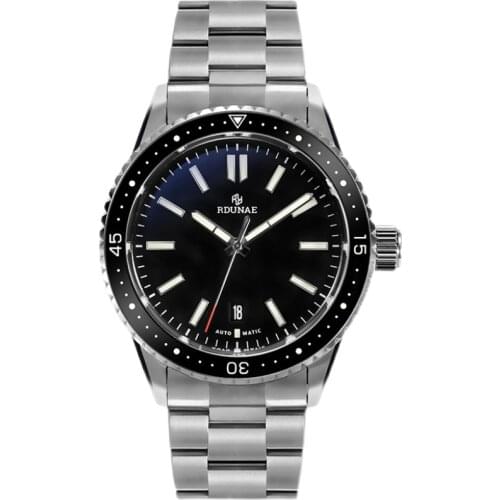 Retangula Mens Diver Watch R4 Black Dial Dome Sapphire Glass Luminous 300M Water Resistance NH35 Automatic Mechanical Watches