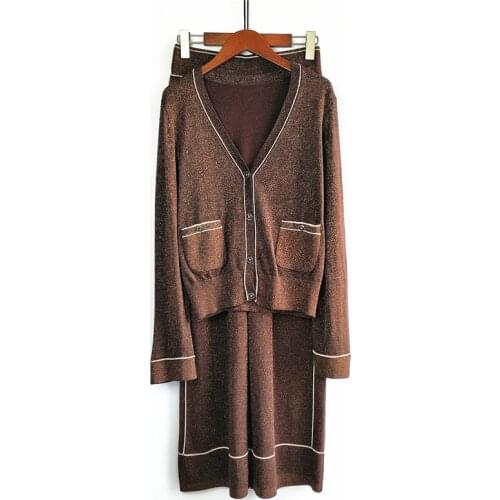 Discount 2020 winter fashion brand Gold thread knit suits deep-V sweater tops + shiny Trousers Leisure Two-piece wq242 dropship