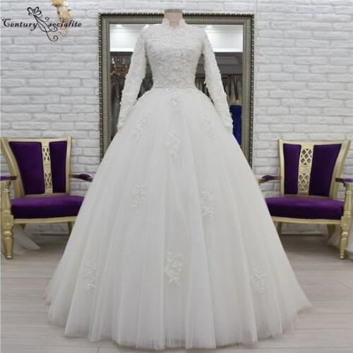 Vestido De Noiva Ball Gown Muslim Wedding Dresses in Dubai Long Sleeve Lace Flowers Pearls Arabic Bridal Gowns Robe De Mariee