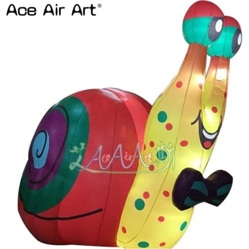 Smiling animal cartoon inflatable decorations,lighting inflatable snail with a red shell for party event