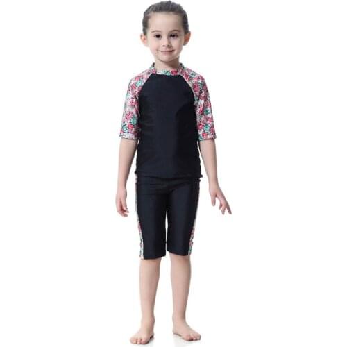 2019 Newest Beautiful Floral print muslim swimsuit for kids girls 2piece islamic swim wear cute arab children beach swimwear