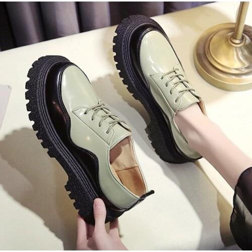 2021 New Womens Round Toe Oxford Bottom Loafers All-match Lace Up British Style Female Pu Leather Shoes Design Students Shoes