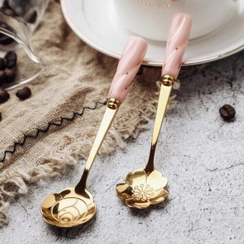 Stainless Steel Coffee Spoon Gilded Petal-shaped Stirring Coffee Spoon Ice Cream Milk Tea Dessert Spoon Bar Household Supplies