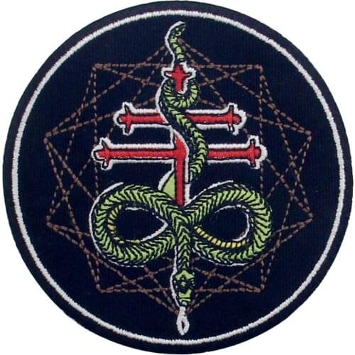 Embird Patches Embroidered Applique Patch Svart Crown Ceo-friendly Handmade 3D Iron on Patch Black Patches