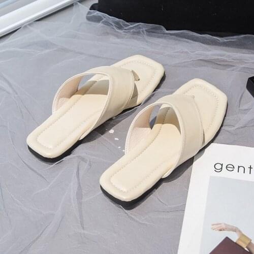 New European and American Square Toe Open Toe Flip-flops Female Ins Wind Solid Color Flip-flops Sandals Women