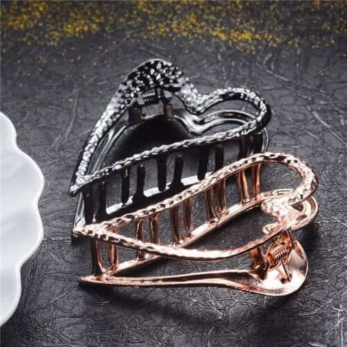 Vintage Heart Hair Claws Wedding Hair Accessories Ornaments Geometric Crab Clip Women Girls Flower Hairpin Hair Jewelry Gift
