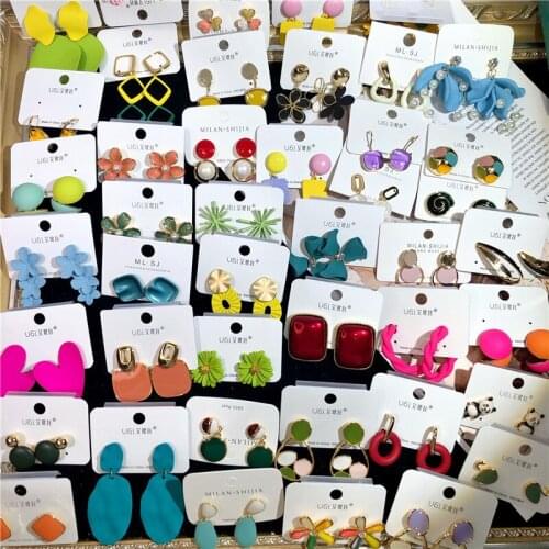 More 1000 different design Women Earrings Send By Random Gold Metal Circle Drop Earrings Broncos Pendant Jewelry Only Send 1Pair