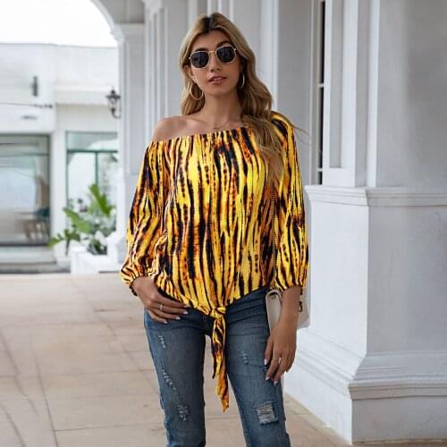 2021 New Women Shirt Tie-dye Printed One-shoulder Loose Long Sleeves Summer Shirt for Women Casual Loose Ladies Tee Shirts