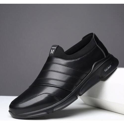 High Quality Brand Big Size Men Casual Shoes Hot Sale Spring Autumn Casual Shoes Men Breathable Slip-On Casual Men Shoes Black